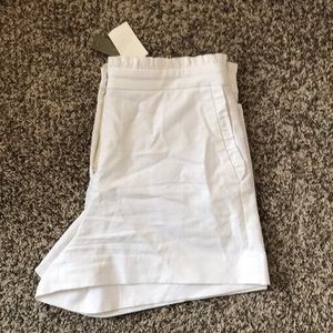 J Crew shorts, NWT, sz 8, white